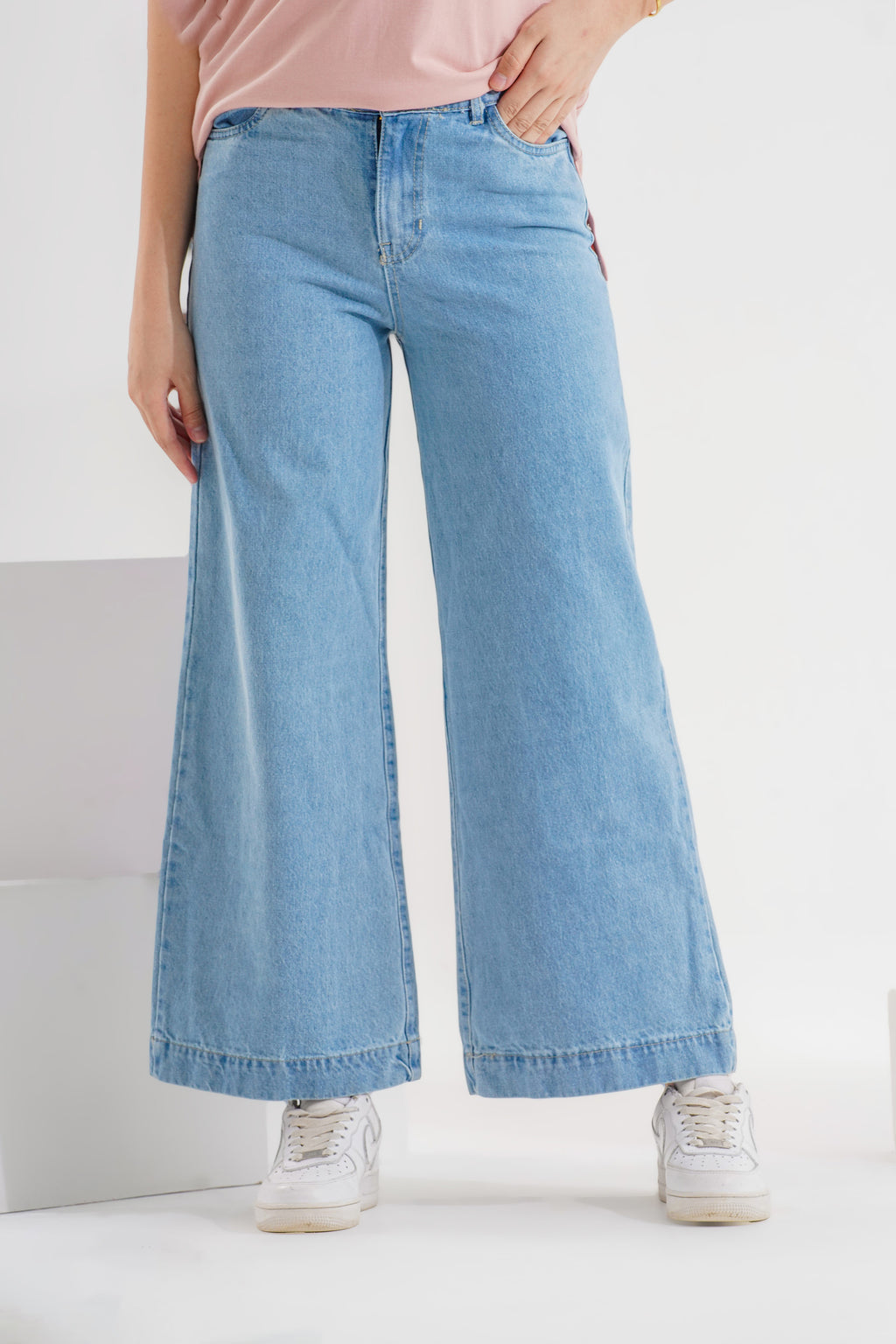 Wide Leg Denim Jeans